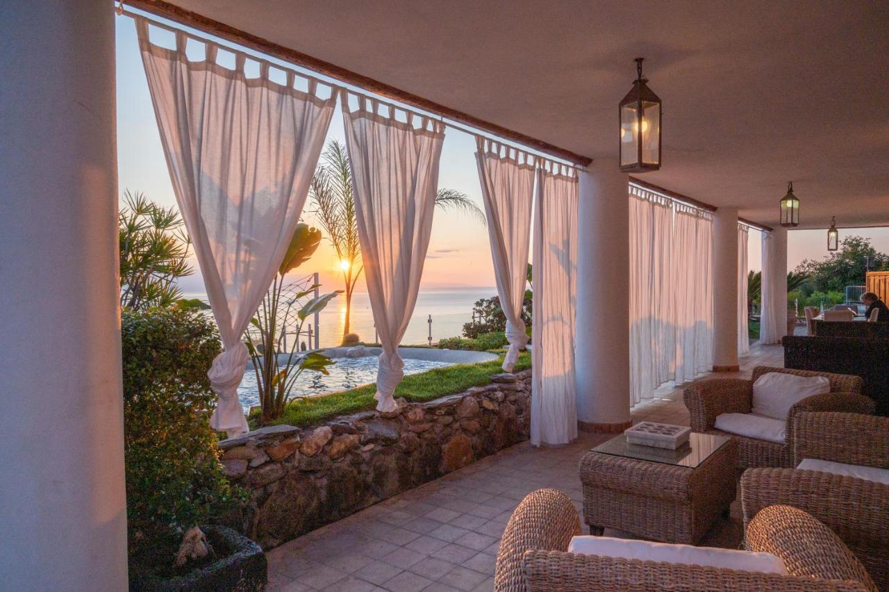 Luxury Taorum Villa With Spectacular Sea Views In Taormina Exterior foto