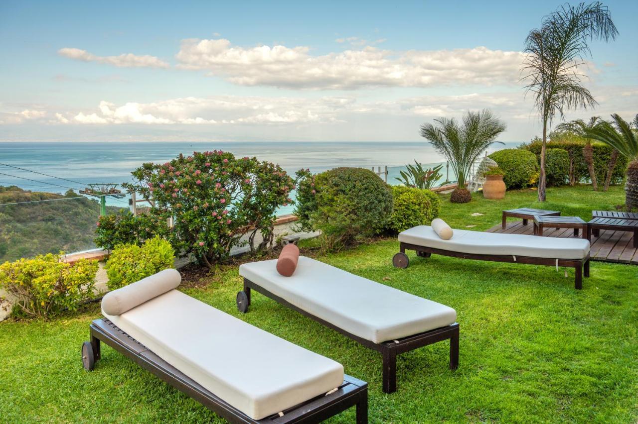 Luxury Taorum Villa With Spectacular Sea Views In Taormina Exterior foto